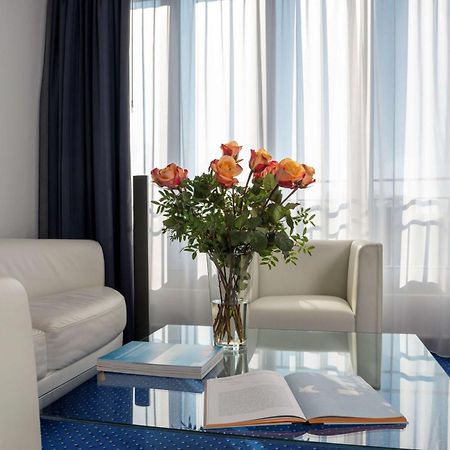 Dorint Hotel Потсдам Екстериор снимка