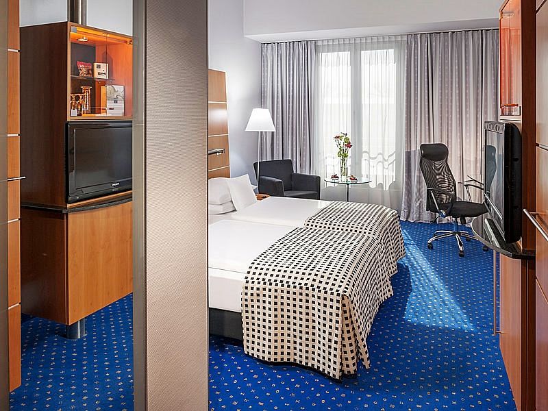 Dorint Hotel Потсдам Екстериор снимка